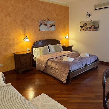 Konukevi Chiarelli House Udine